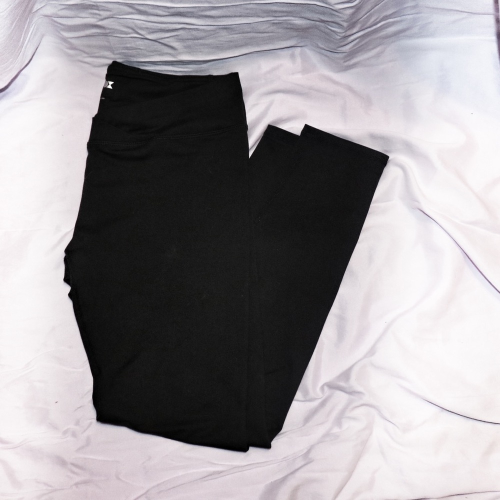 ODODOS black low-rise leggings